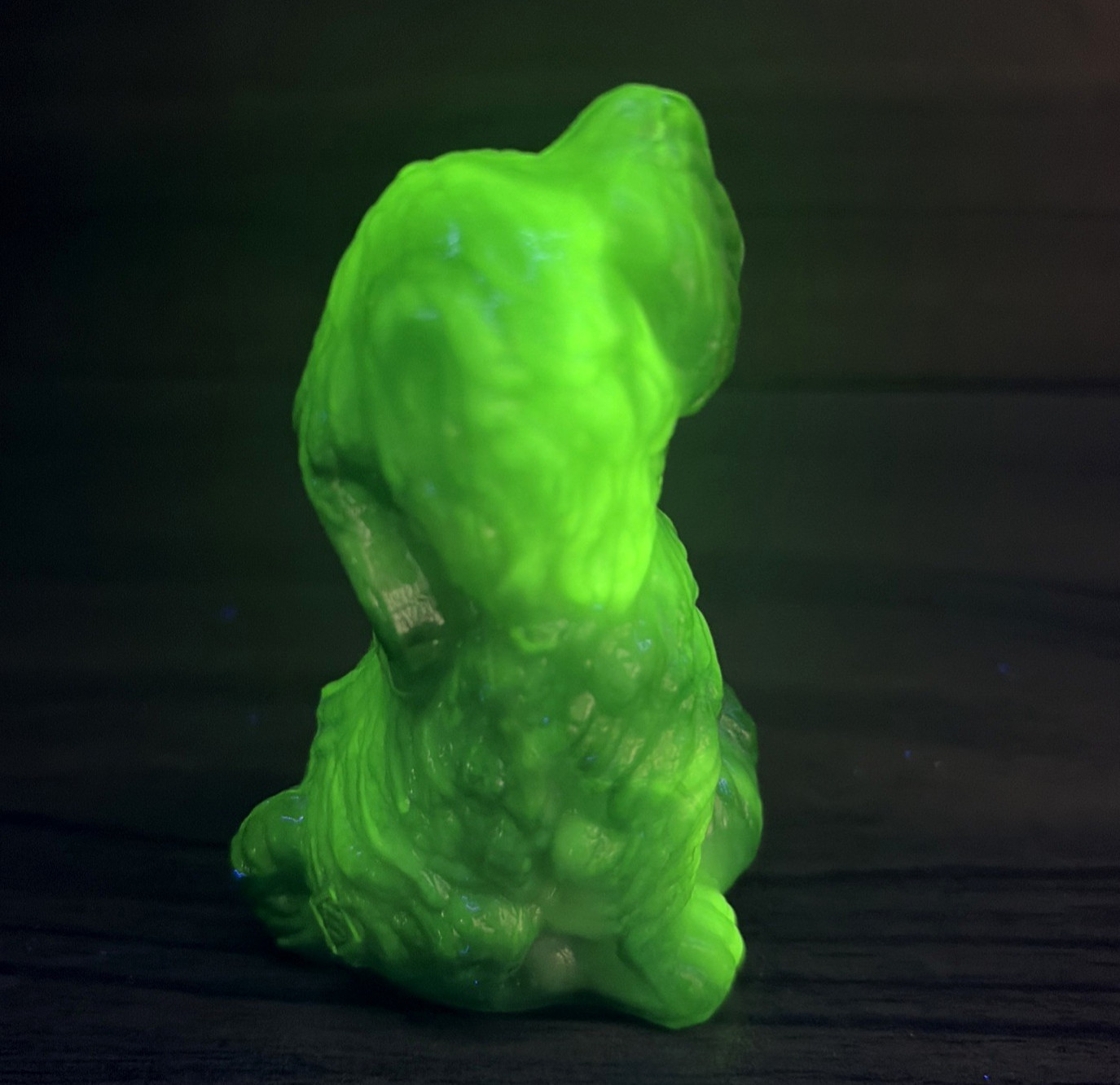 Boyd Skippy Dog Figurine Furr Green Slag 3.5″ Vaseline Uranium Glass HTF