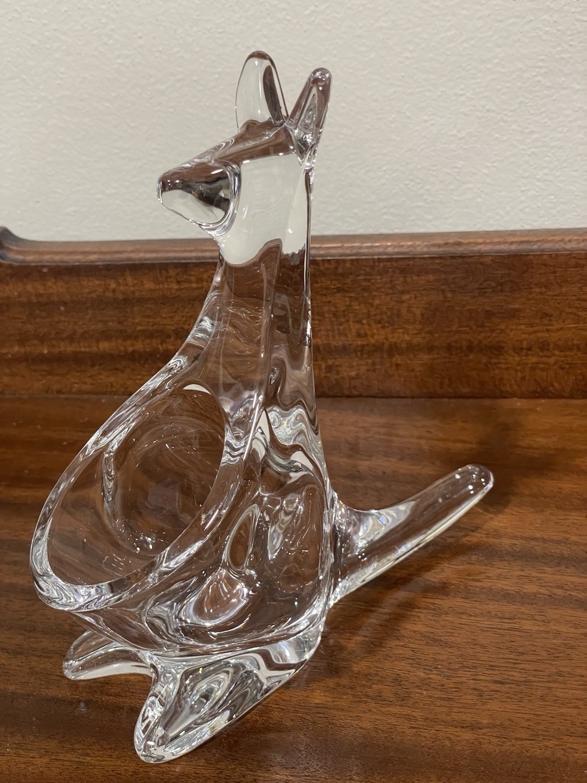 Glass Kangaroo Figurine Ring Holder. 7.5” X 3”. READ.