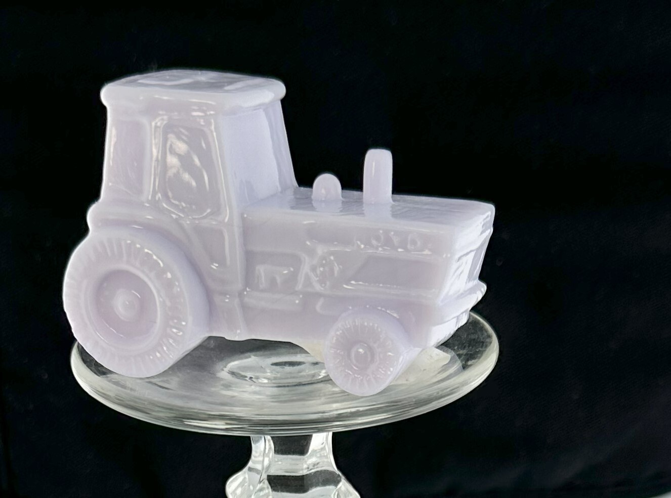 Boyd Glass Tractor Pale Orchid