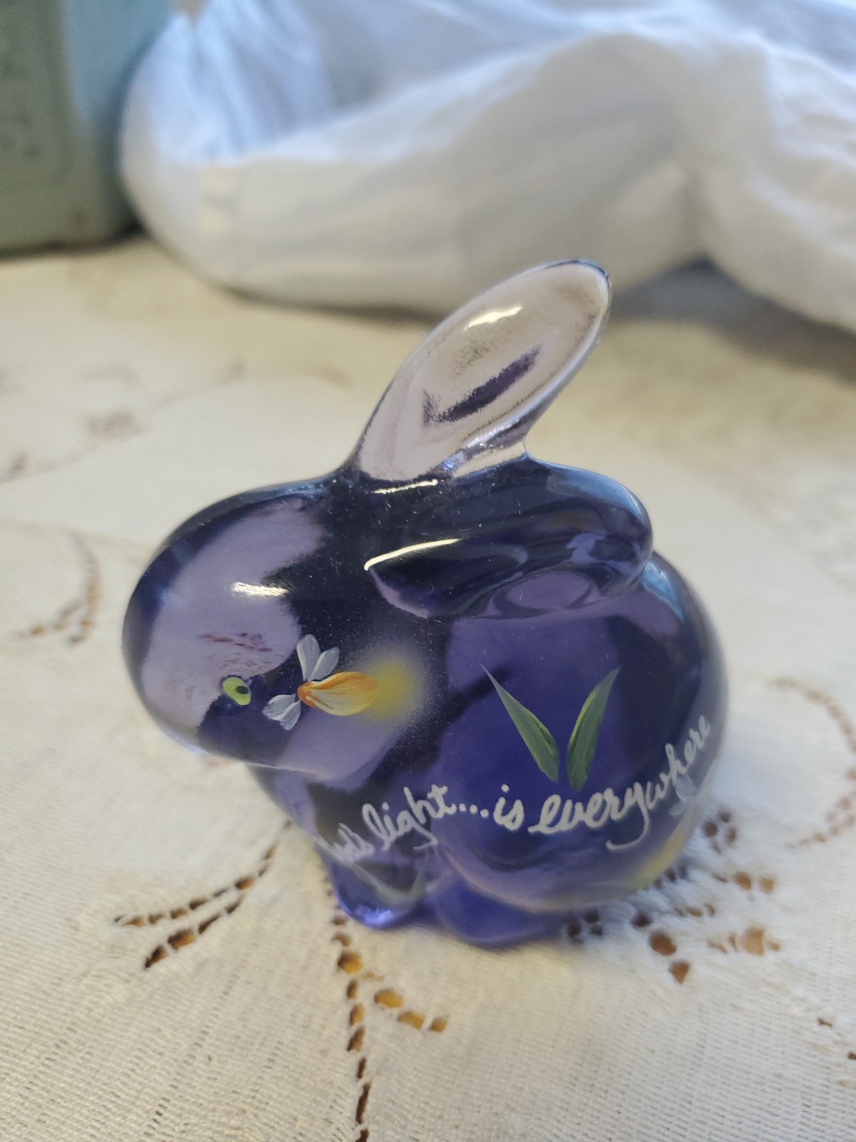 Fenton Purple Bunny Rabbit Hand Painted God’s Light Is Everywhere 5162 6T