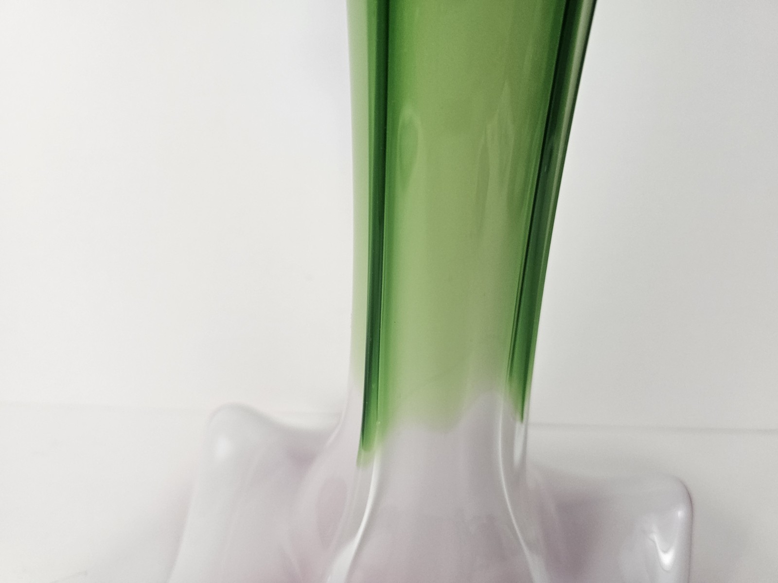 Vintage Hand Blown Tulip Vase Cased Art Deco Glass Trumpet Red White Green 14.5″
