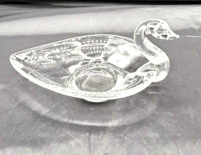 Vintage 3 Various Decorative Glass Swans Swimming Cleaning Trinket Dish Clear