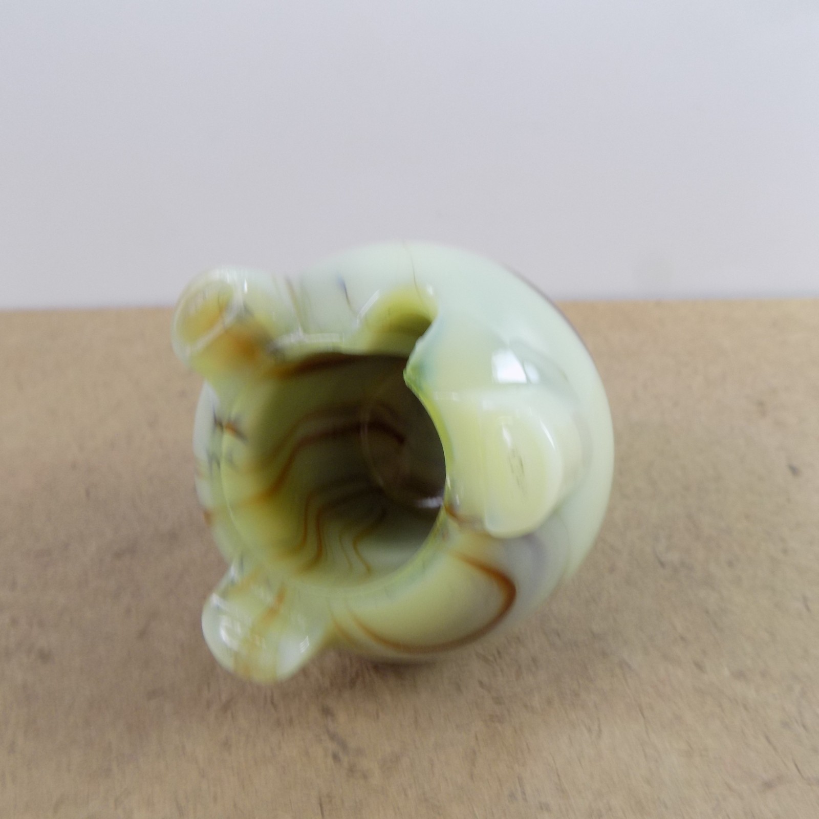 Vintage Art Deco Akro Agate Slag Glass Orb Lighter Case UV Glows Art Deco