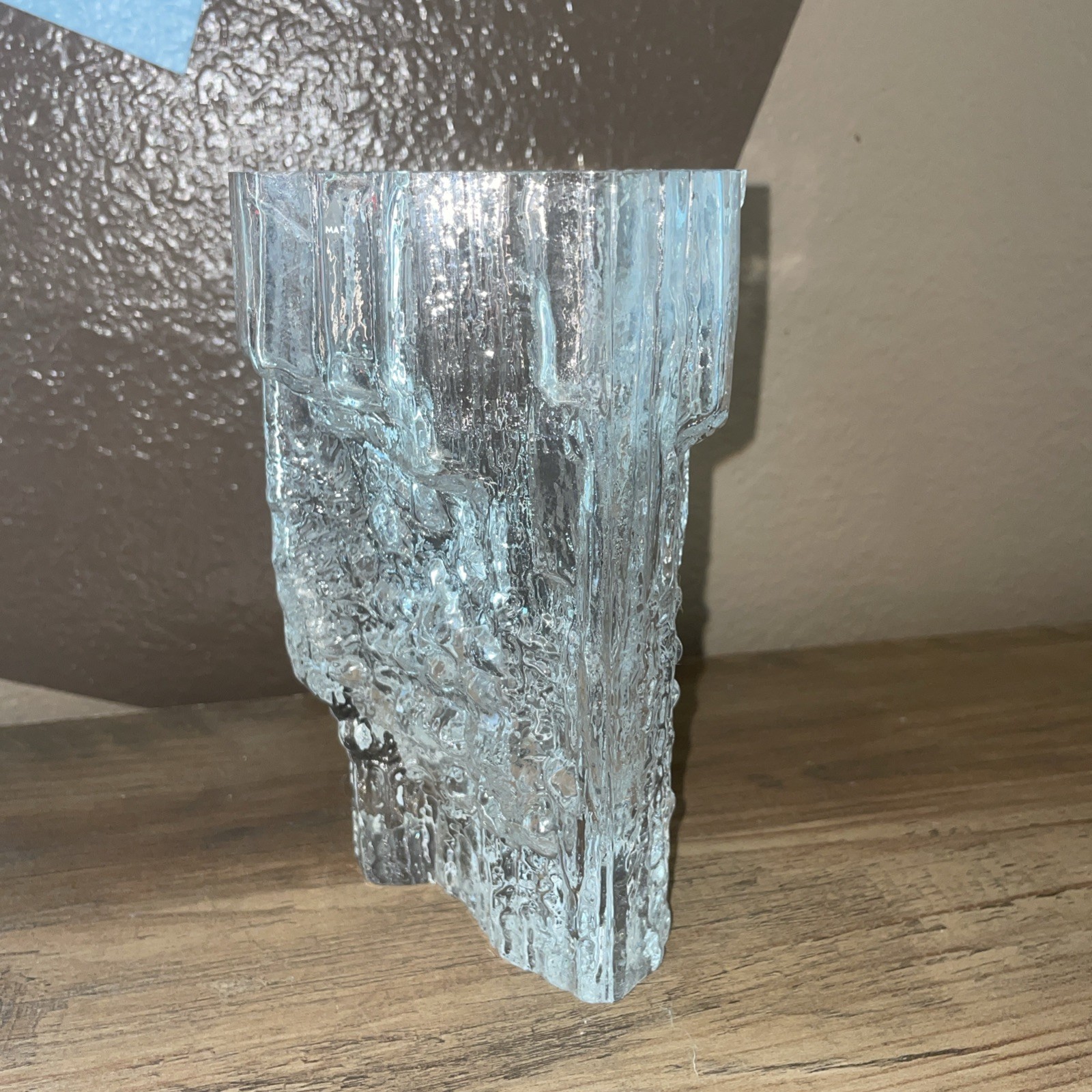 Art Glass Vase Textured Glass Heavy Ittalia Vintage 6.25”