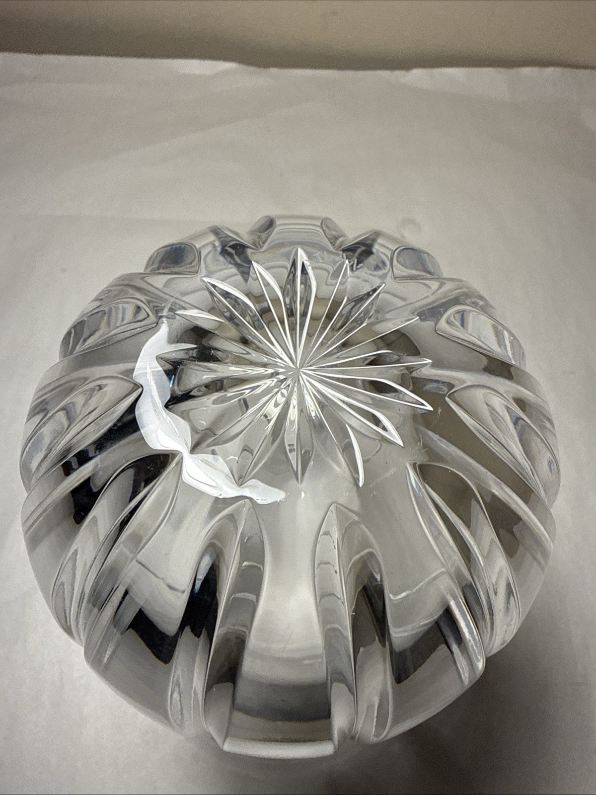 Atlantis Clear Hand Cut Lead Crystal Vase Heavy 8″