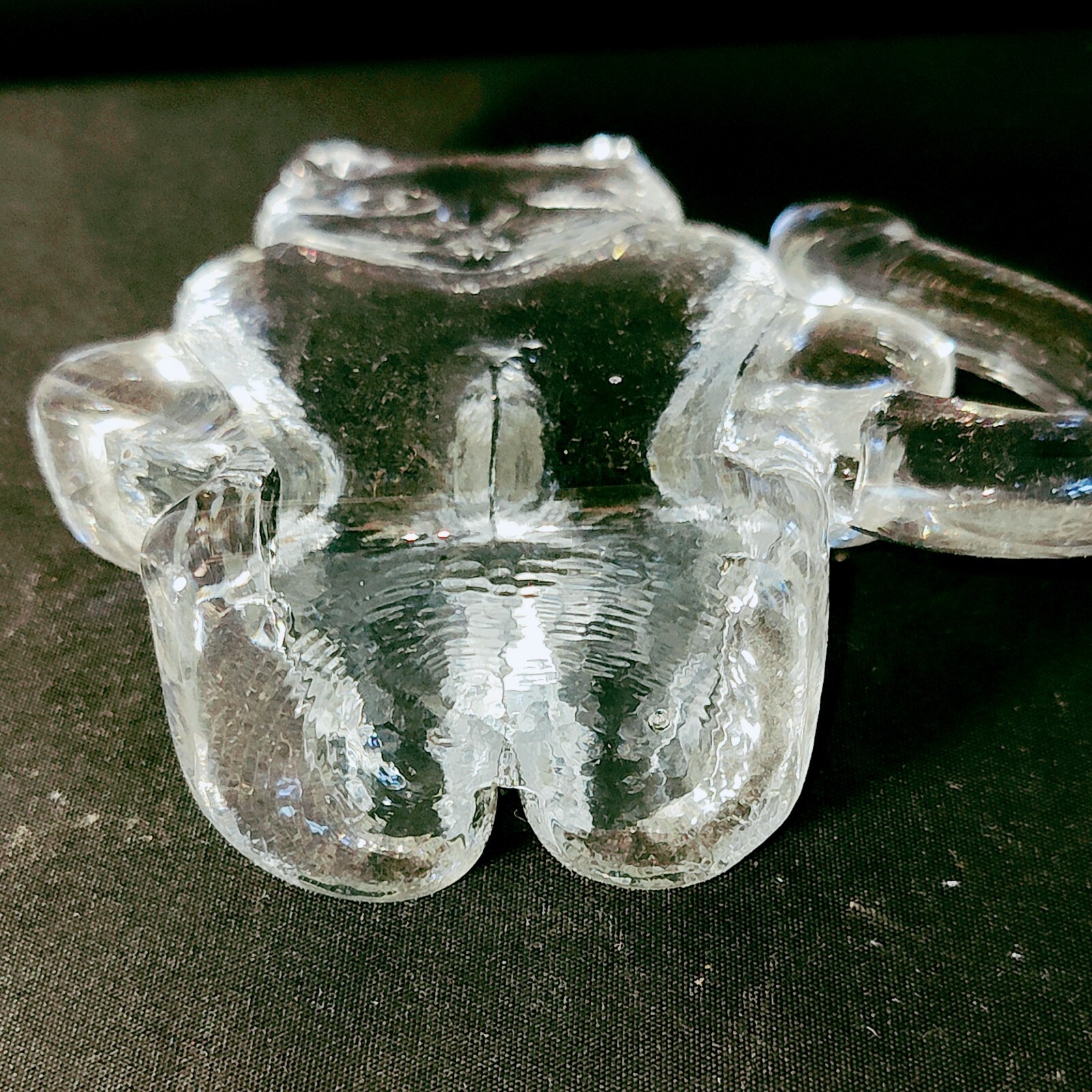 KOSTA BODA MEDIUM CAT, Cast Glass, 5 3/4 “, Bertil Vallien, SWEDEN MCM