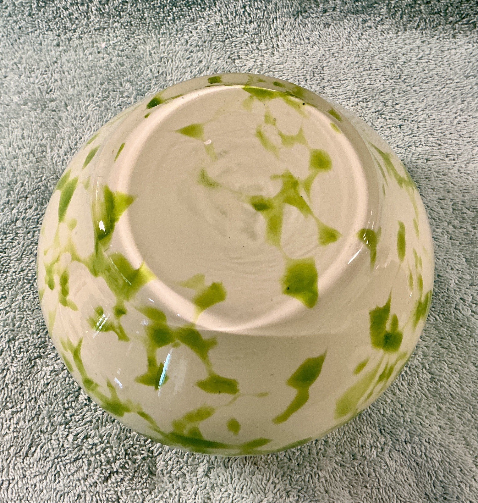 MCM Hand-blown Art Glass Vase w/Green Spatter Decoration on Cream