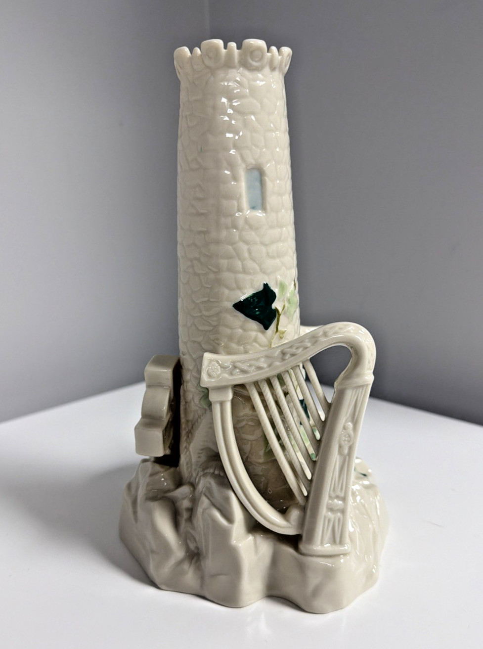 Belleek Castle Tower Vase Centerpiece Dog, Harp and Cross, 7th Marking Shamrock