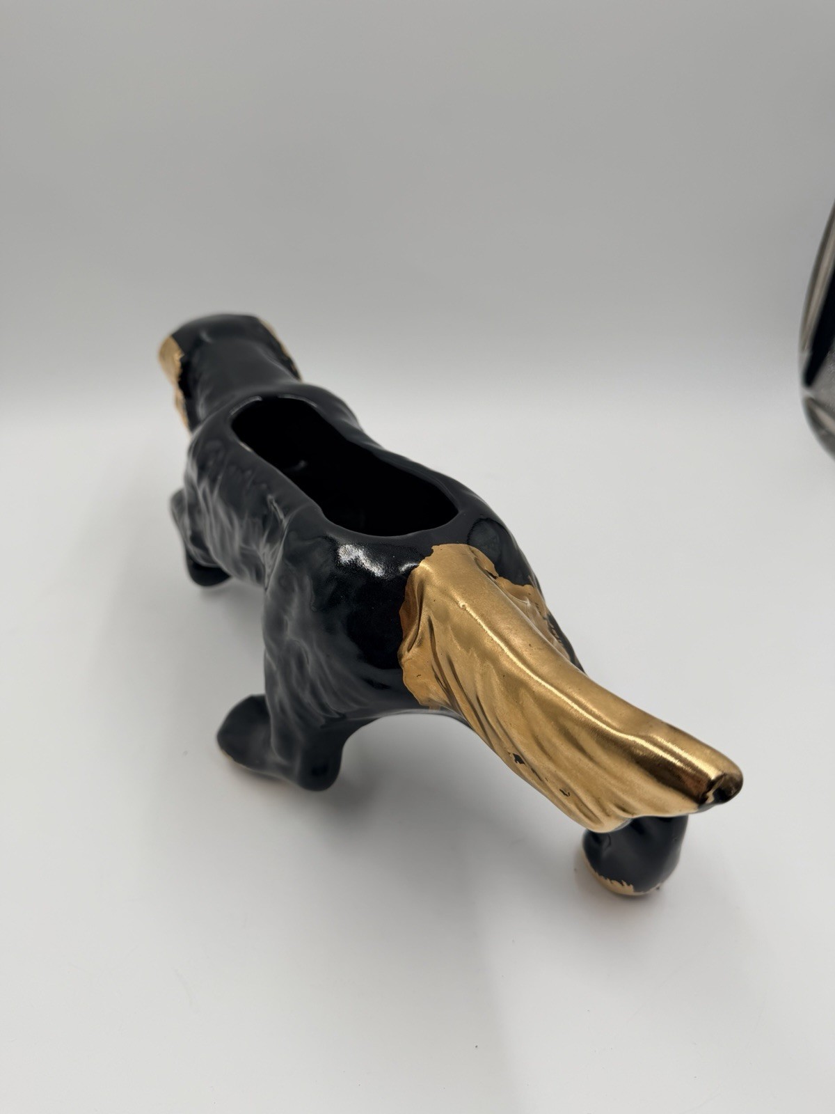 VTG MCM Hunting Dog Pointer/Irish-Setter Glossy Black Gold Trim Planter 17”