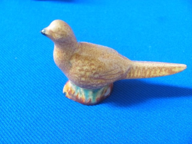 VINTAGE VARIETY POTTERY ROSEMEADE ANIMALS DOGS, MOUSE, SKUNK, PHEASANT 5 S & P