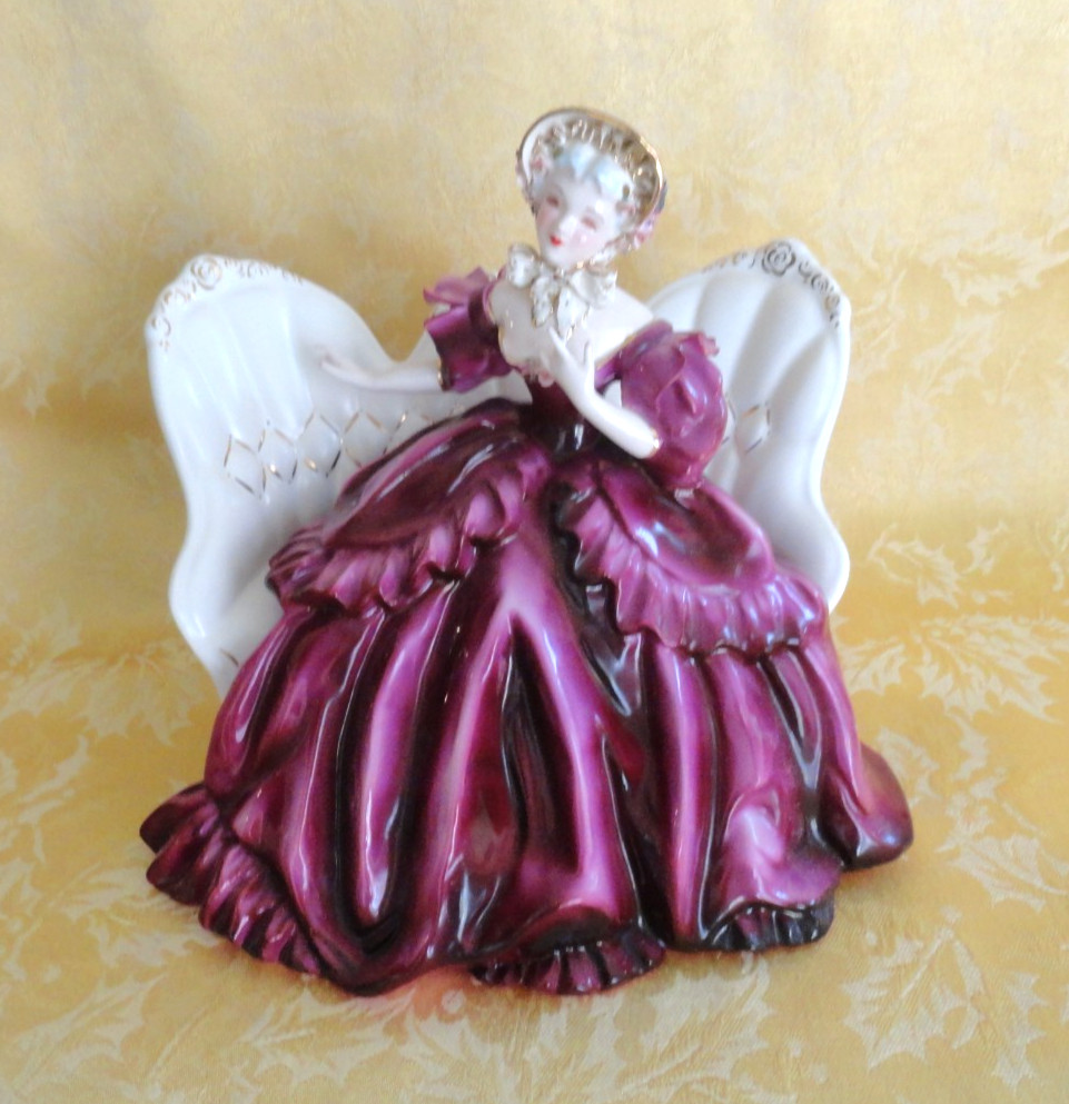 Vintage Florence Ceramics Pasadena California Figurine “Victoria”