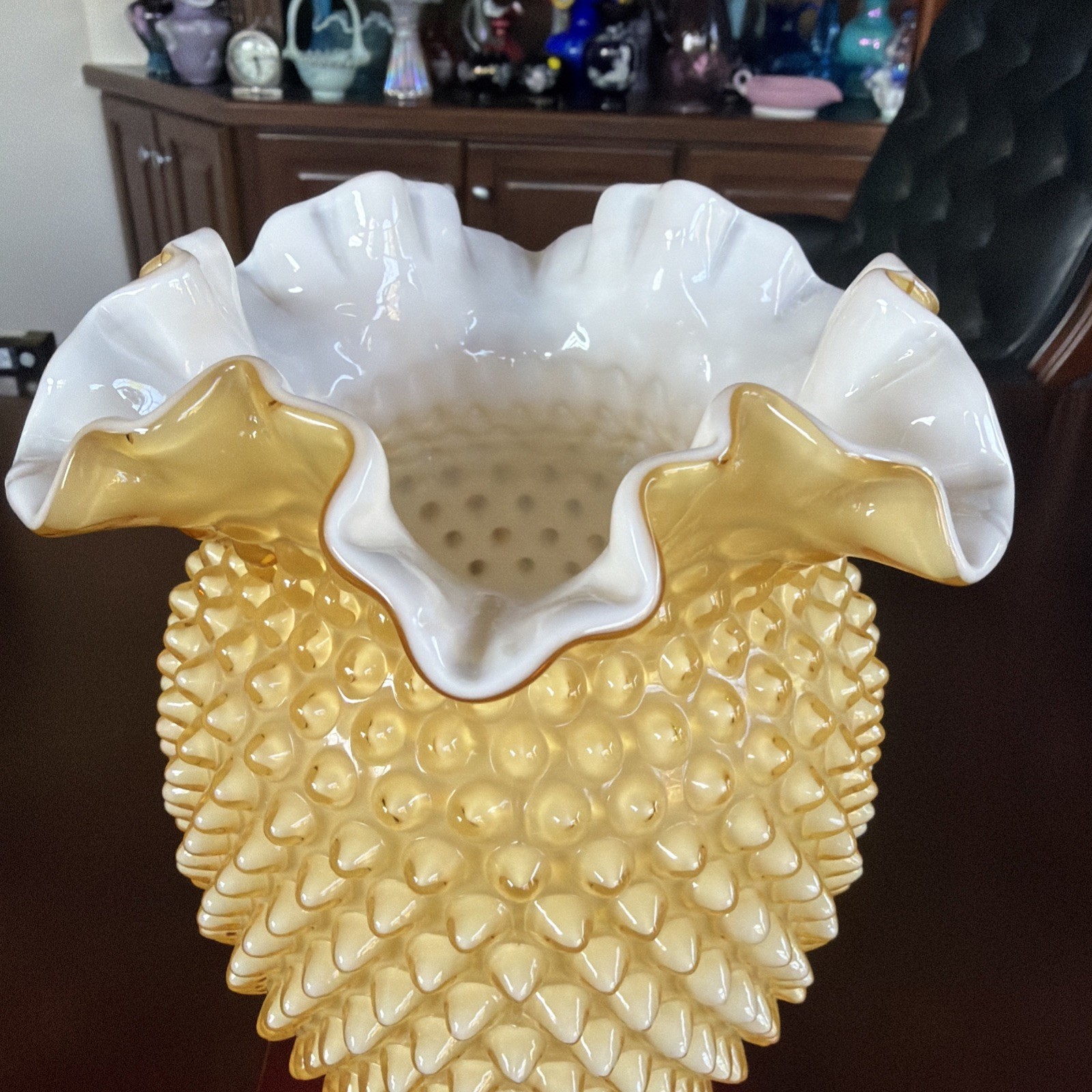 Rare Vintage Fenton Art Glass Honey Amber Ruffled Cased Hobnail Vase. 8” Ex Cond