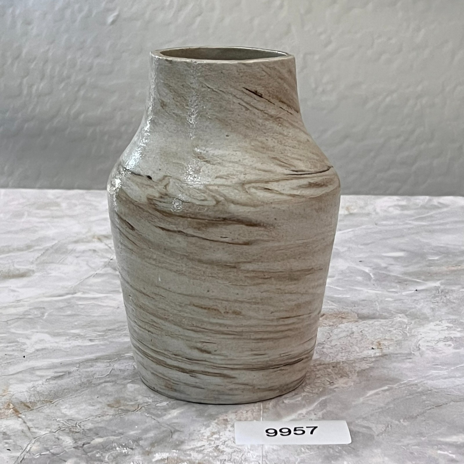 Studio Art Pottery Vase 6.5″ Tall Clay Beige Sand Swirl Glazed Bellied Shape