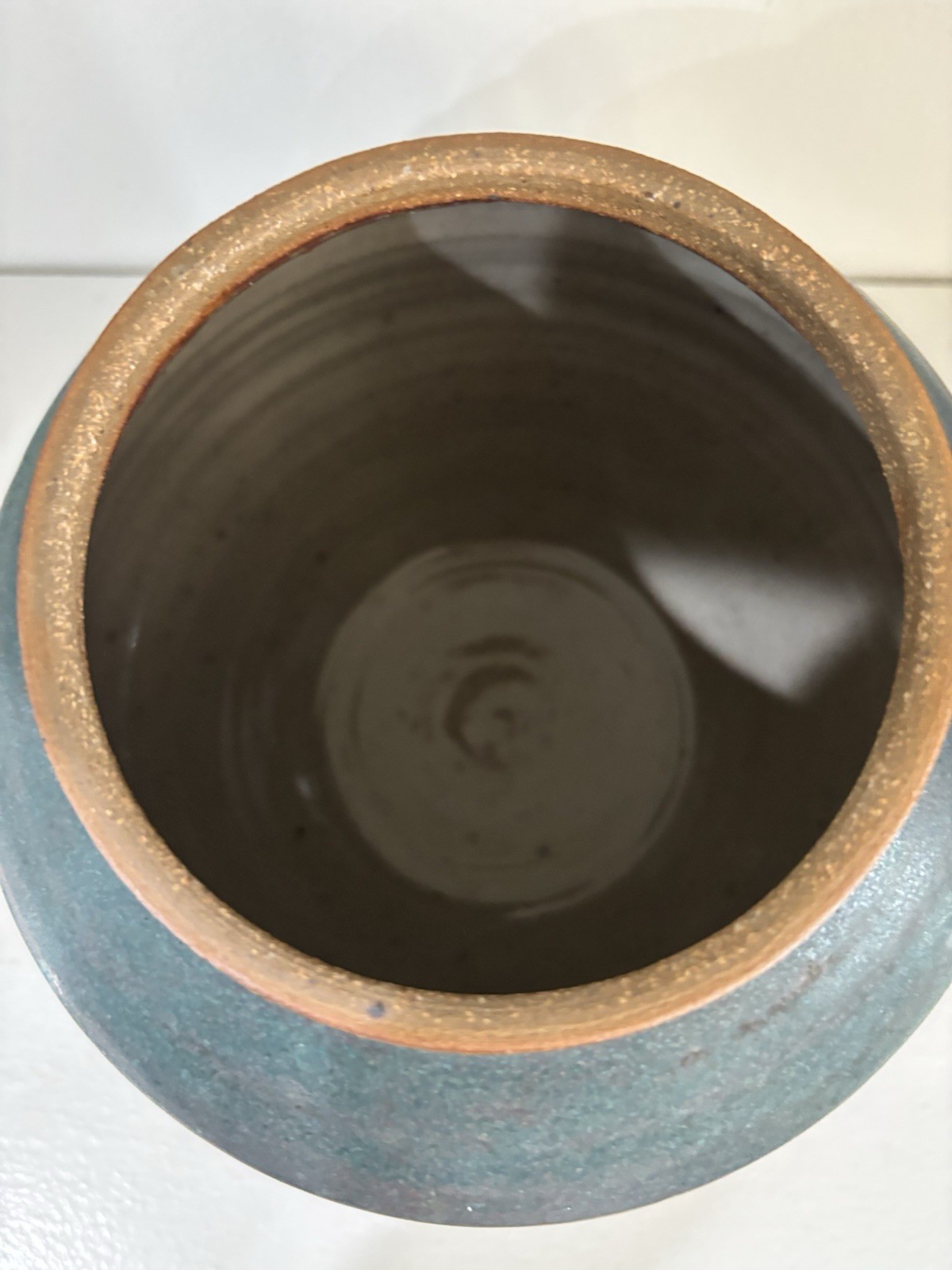 Vintage Art Pottery Vase Signed And Dated 6 Inches Tall 7 Inches Wide