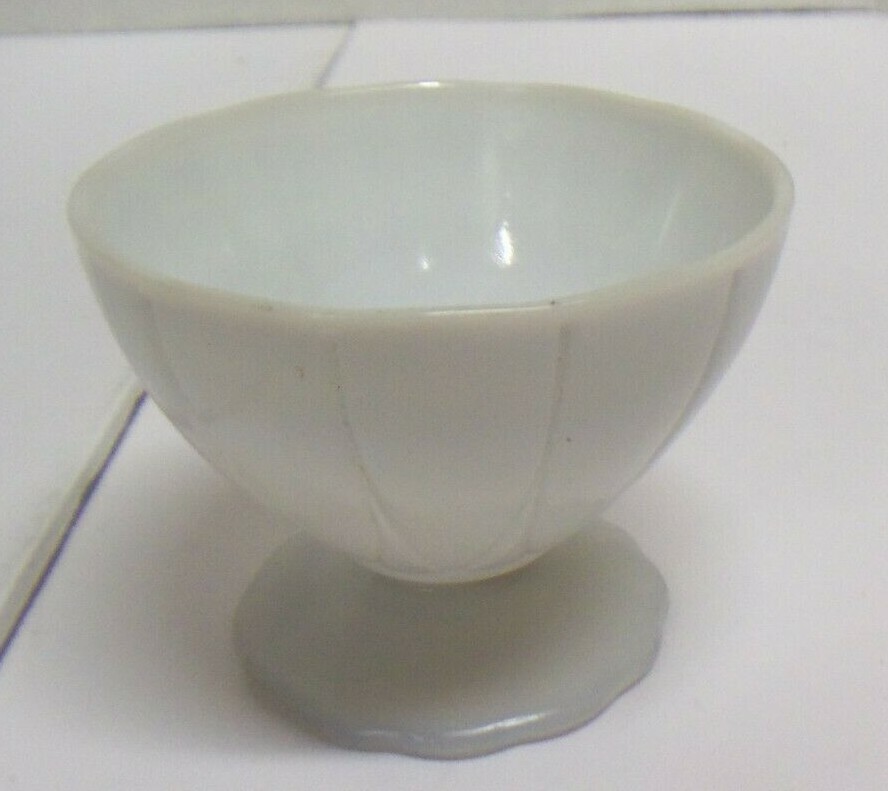 Vintage Opalescent White Glass Pedestal Fruit Cup2 3/4″ Tall X 3 1/2″ Diameter