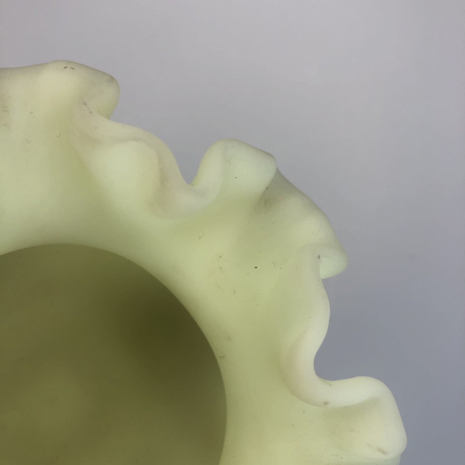 Fenton Custard Satin URANIUM Vase Ruffled Edge 4″ SIGNED Susie Johnson GLOWS