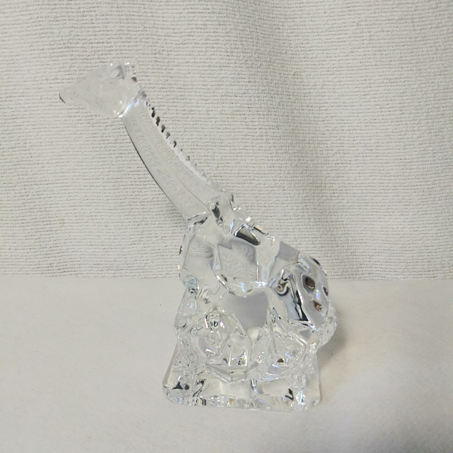 Italian Crystal Giraffe Chiseled Figurine 24% Lead Glass Made In Italy