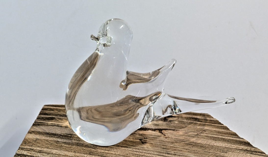Murano Glass Bird Figurine By V. Nason & C. Murano Handcrafted in Murano, Italy