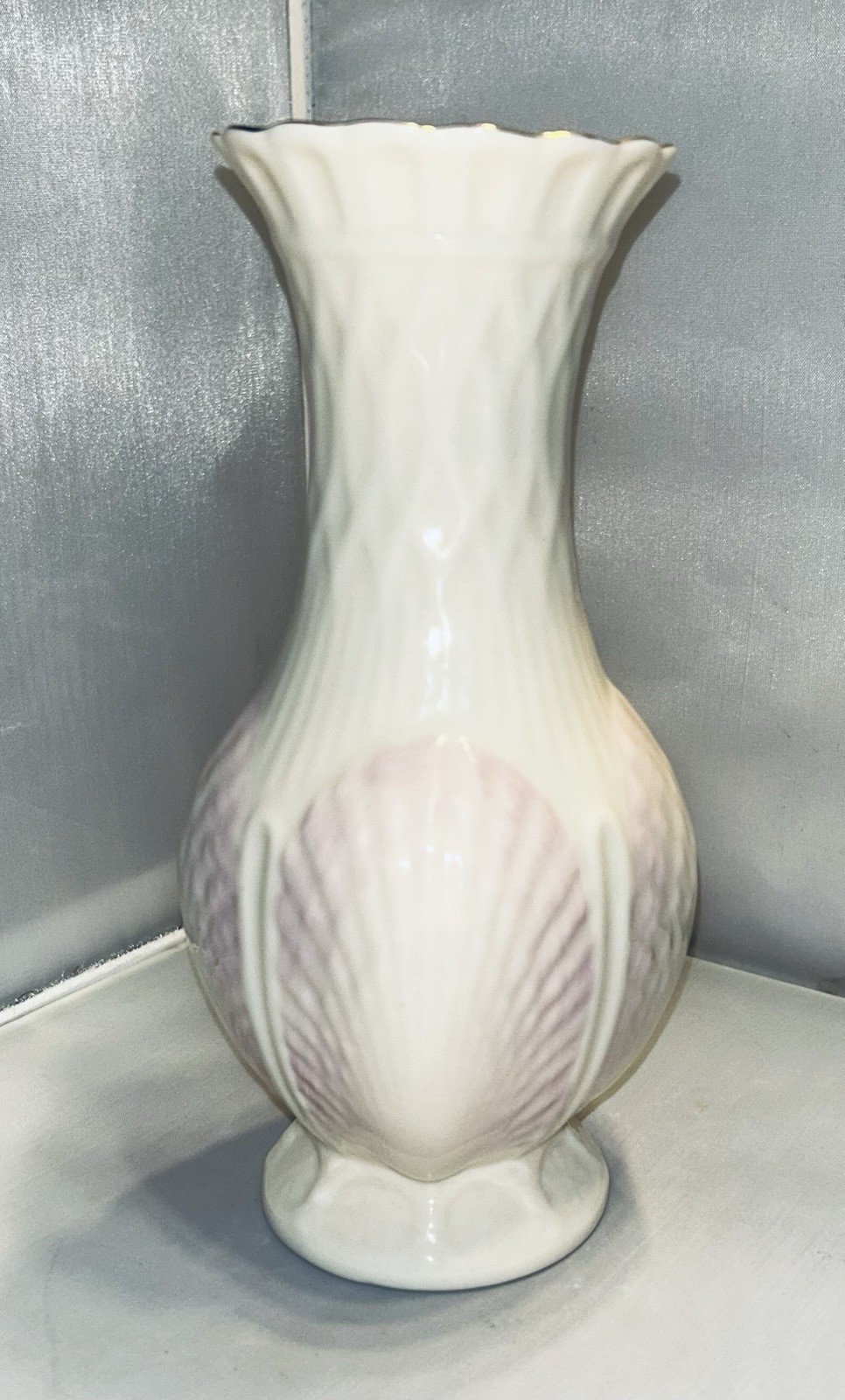 Ireland Irish Belleek Porcelain Vase w/ Pink Scallop shells 7 1/4” Tall