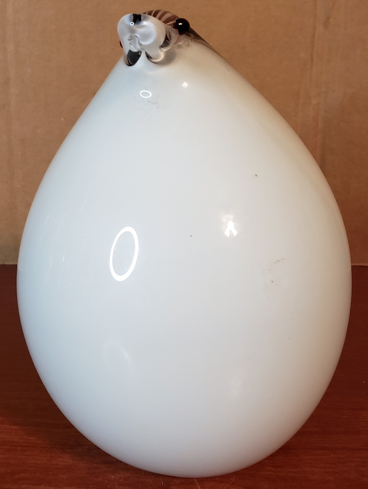 VINTAGE HAND BLOWN BLACK, WHITE & CLEAR RED EYES PENGUIN ART GLASS FIGURINE 6.5”