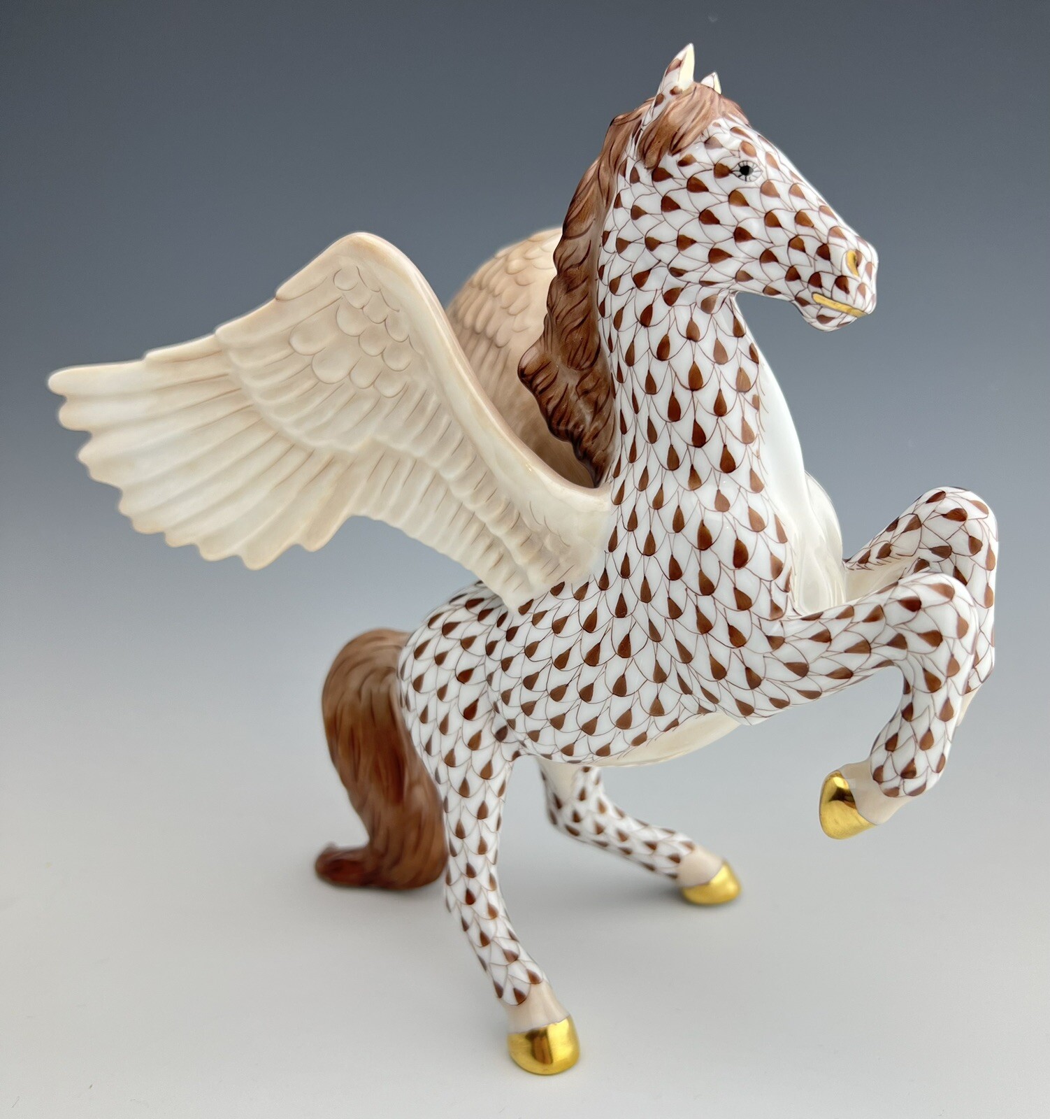 🦋 MINT HEREND Large PEGASUS Horse Chocolate Fishnet Figurine 1ST ED ($2,242)