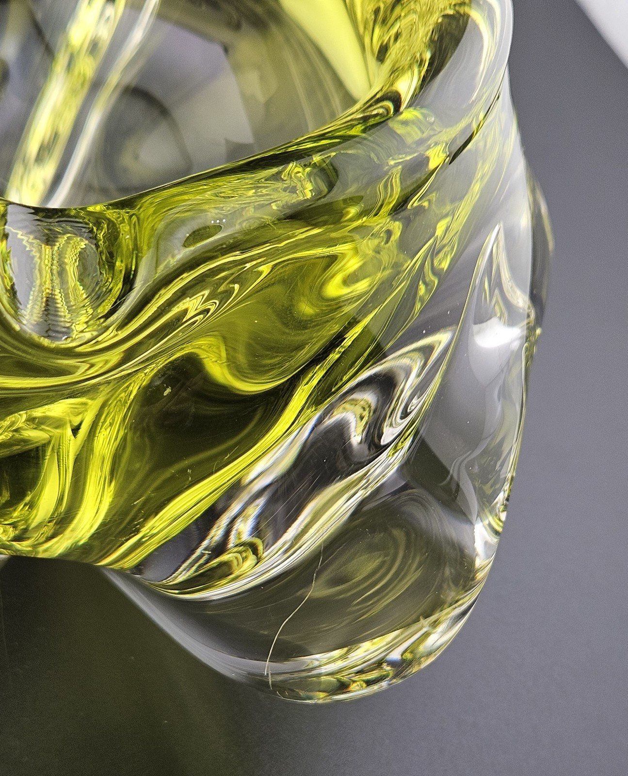 Stunning Mid-Century Murano Sommerso Heavy Canary Yellow Glass Art Bowl Vintage