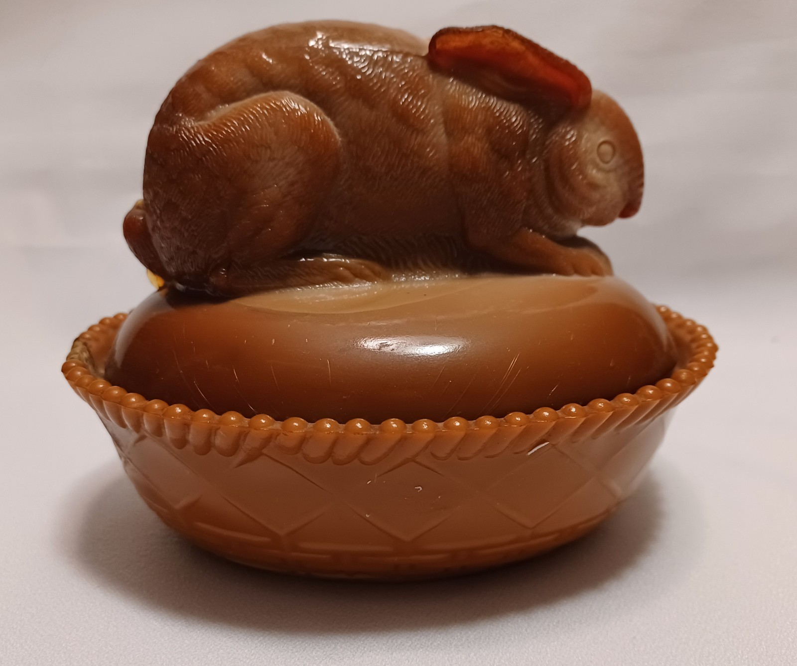 Indiana Tumbler & Goblet Co dark Chocolate Greentown Glass Rabbit on Nest