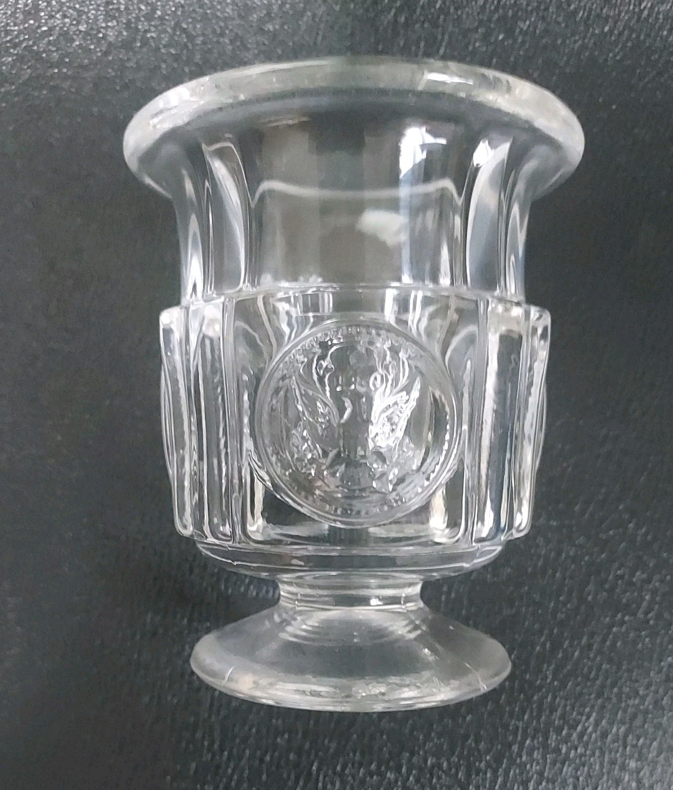 Vintage Fostoria Clear Coin Glass 3.25 in Footed Cigarette/Toothpick Urn