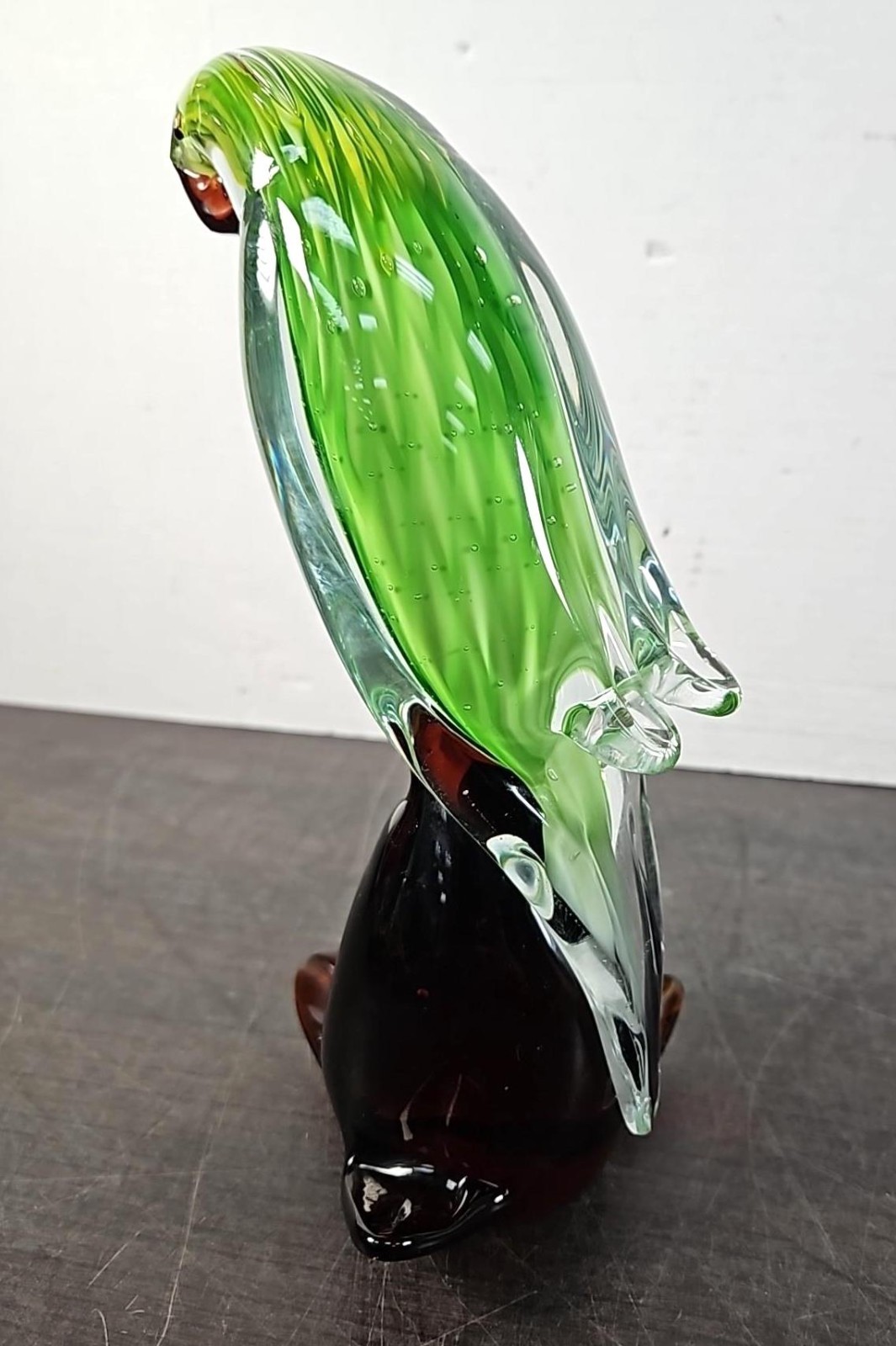 ART GLASS PARROT –10″ Tall– Luminescent Fine-Feathered ONE OF A KIND Sculpture