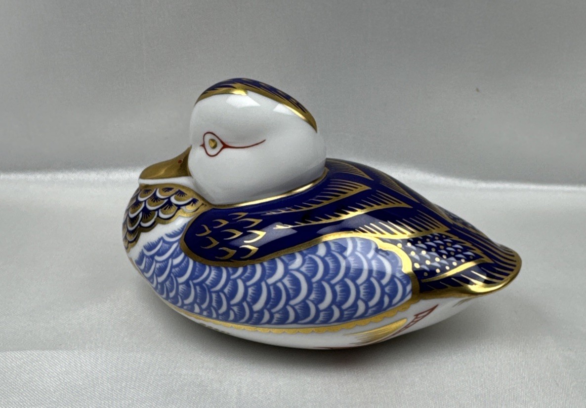 Royal Crown Derby Imari Duck Blue, White, Red, Gold Paperweight – Gold Button