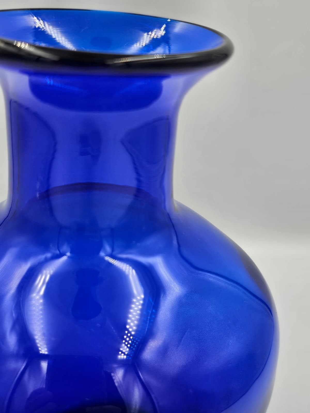Vtg Sapphire Cobalt Blue Studio Art Glass Vase-Thick Hand Blown Pontil Retro 7”