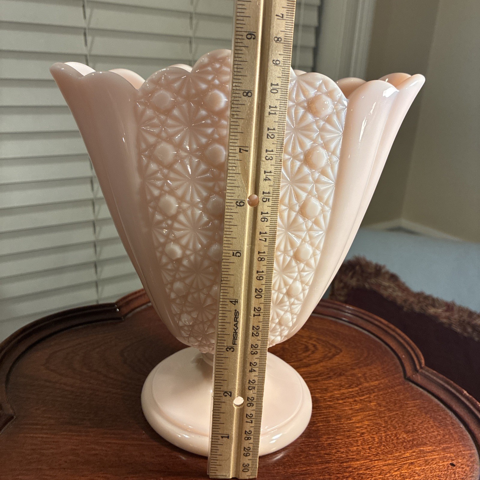 Vintage Fenton, Rose, Milk, Fan Vase Daisy, And Button Pattern From The 1950’s