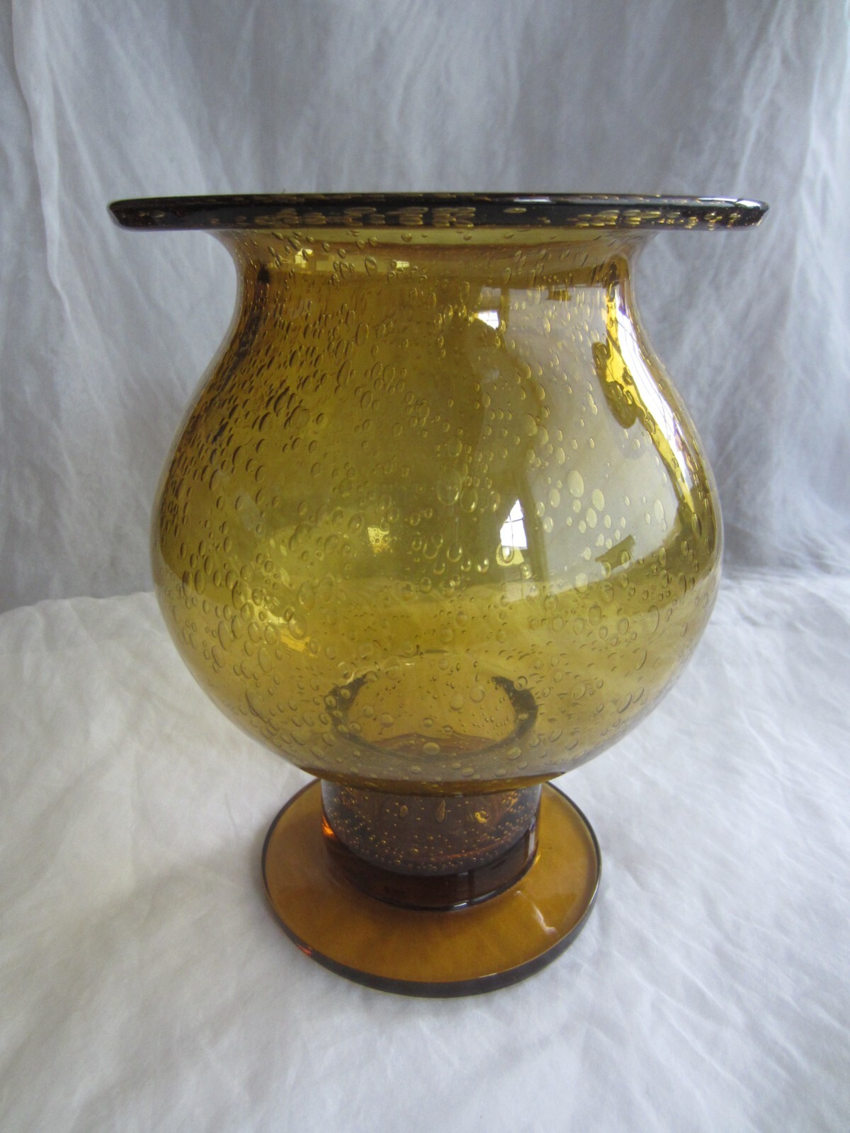 Murano Style Wild Bubbles Bullicante Amber Art Glass Vase 7 3/4″