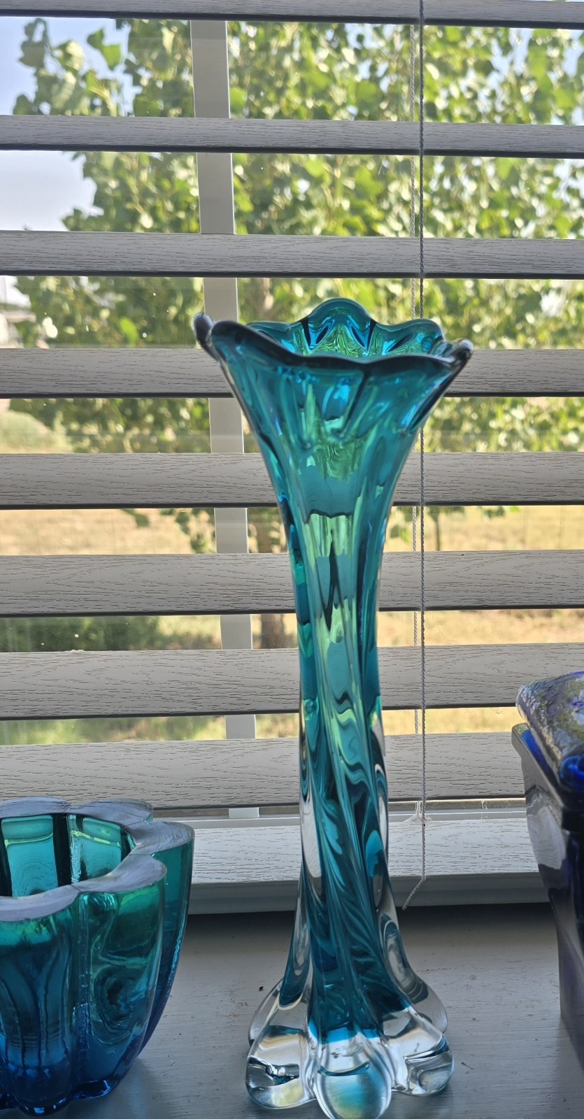 Vintage MCM Twisted Art Glass Vase Turquoise Blue Swung Glass 11″ Tall