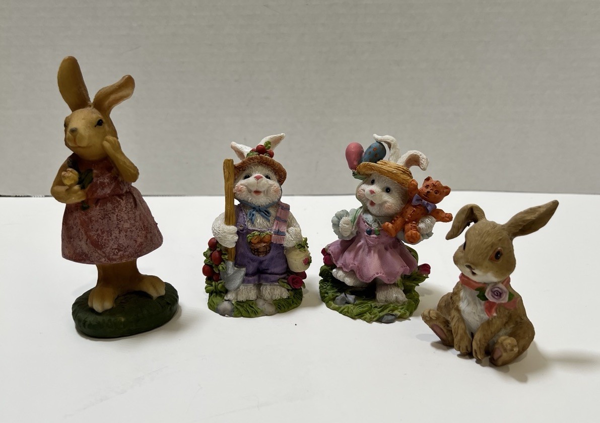 Resin Bunny Rabbit Figurines Spring Easter Polystone Flowers Decorative