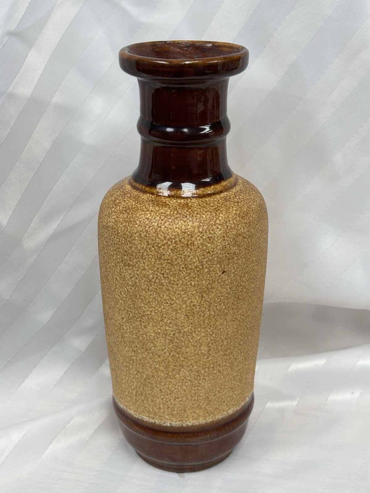 Royal Haeger USA Ceramic Pottery Vase 12″ Brown Bennington Lava Textured 1970’s