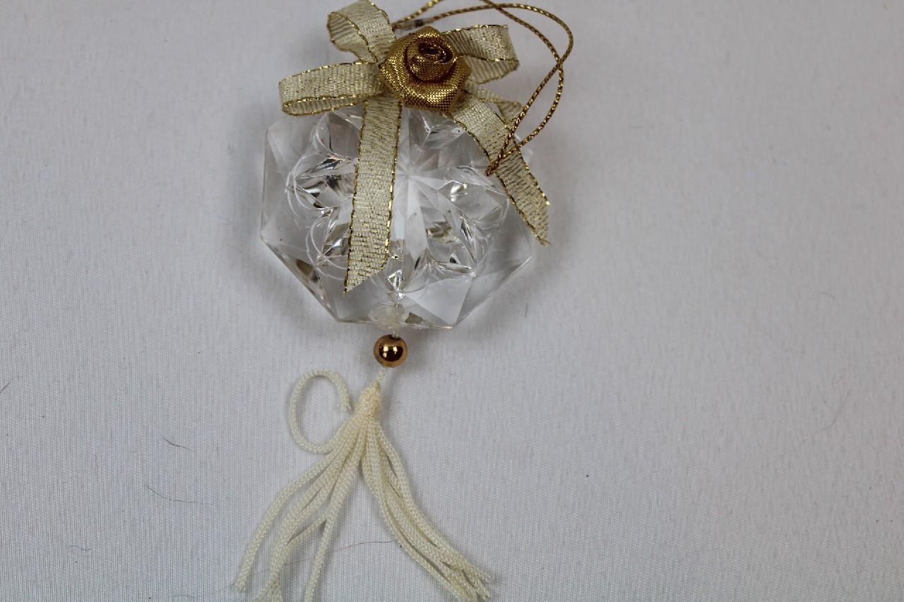 4.5″VINTAGE CRYSTAL GLASS OCTAGON SNOWFLAKE ORNAMENT~TAIWAN~METALLIC~ORNATE