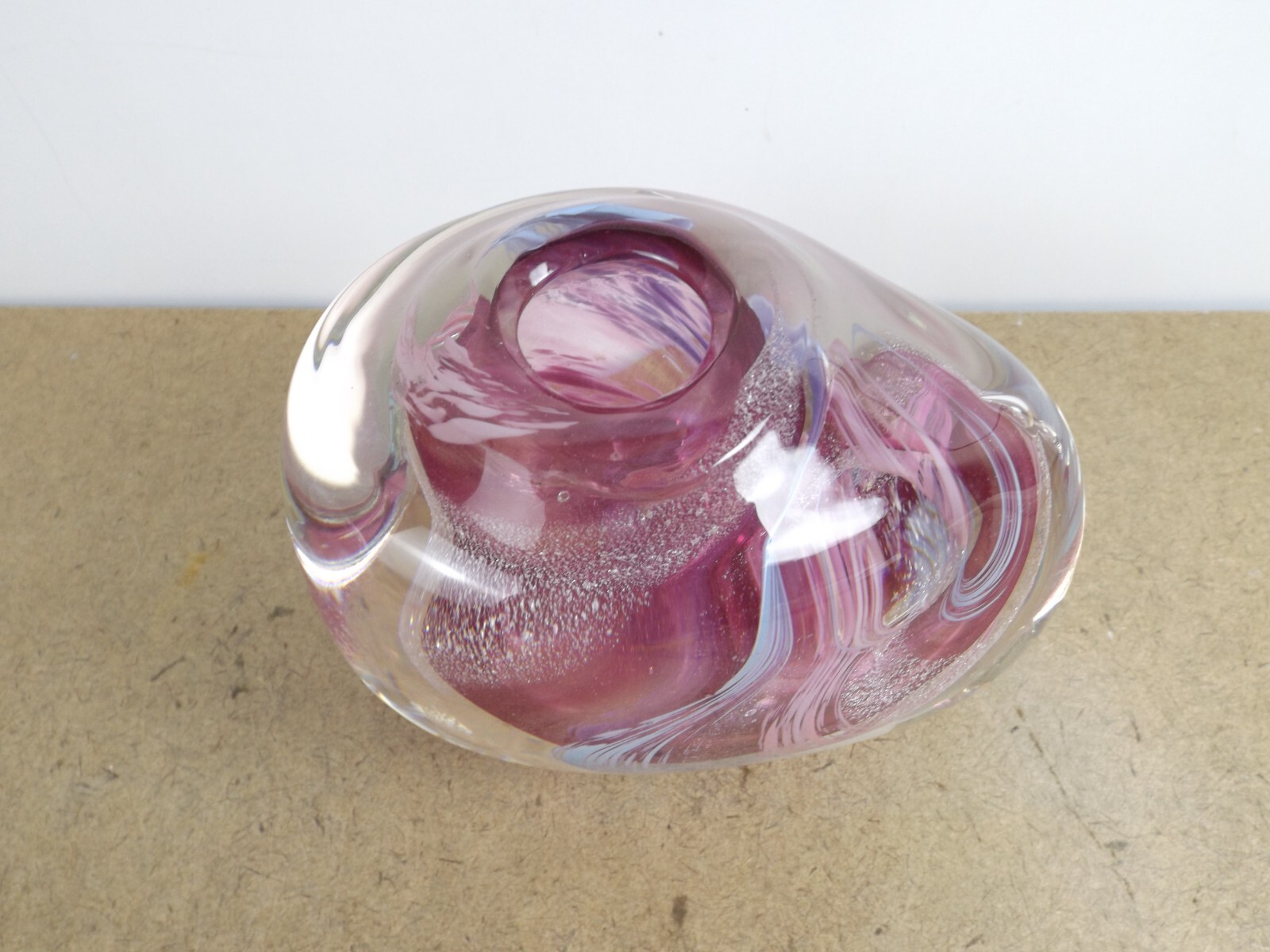 Lisa Leydon Art Glass Shell Vase Paperweight Pink Signed