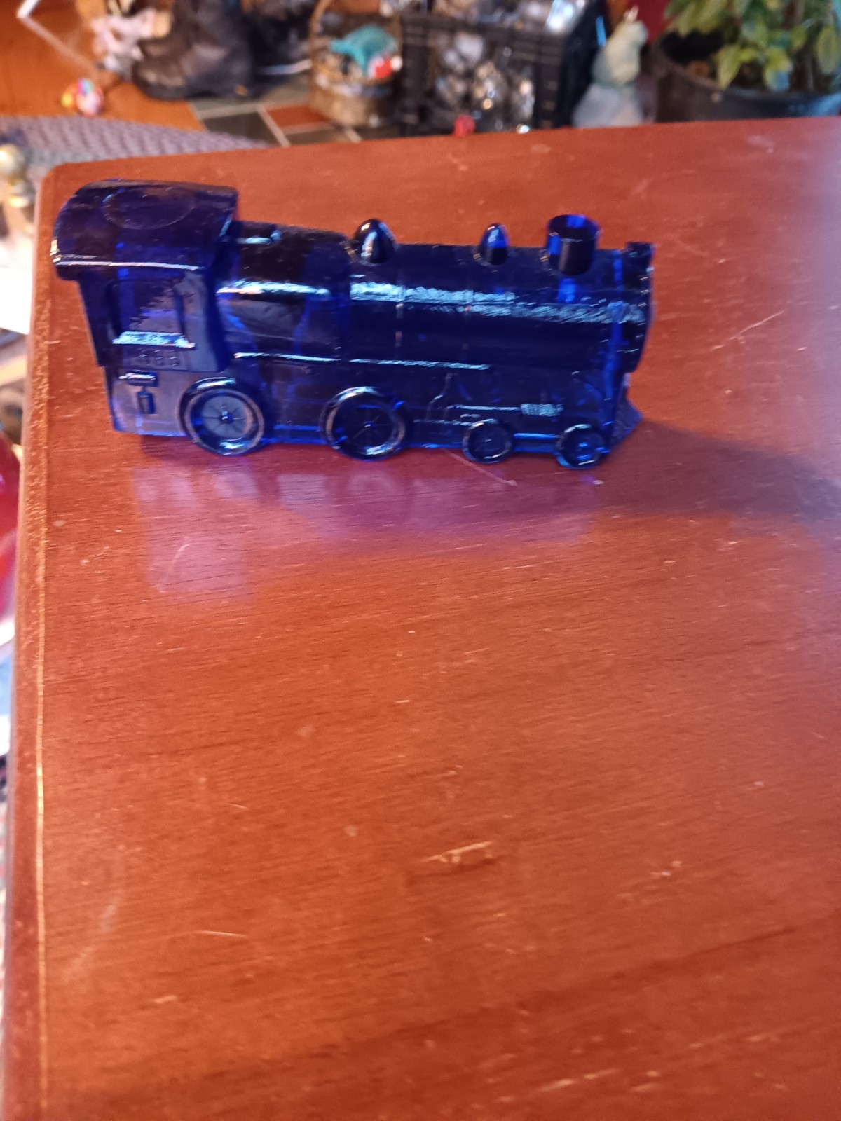 VTG COBALT BLUE GLASS LOCOMOTIVE. 1225
