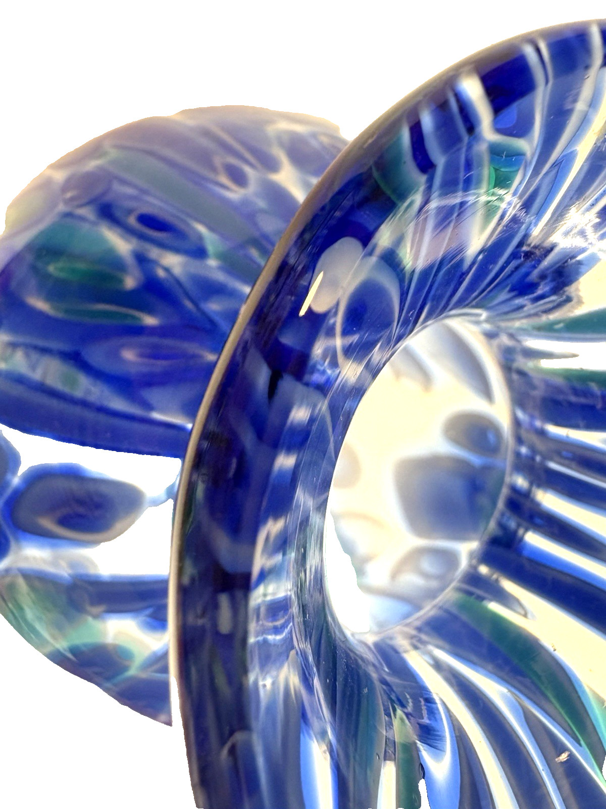 Studio Art Glass Vase Hand Blown Blue White Clear Abstract Stretch Design 10×5″