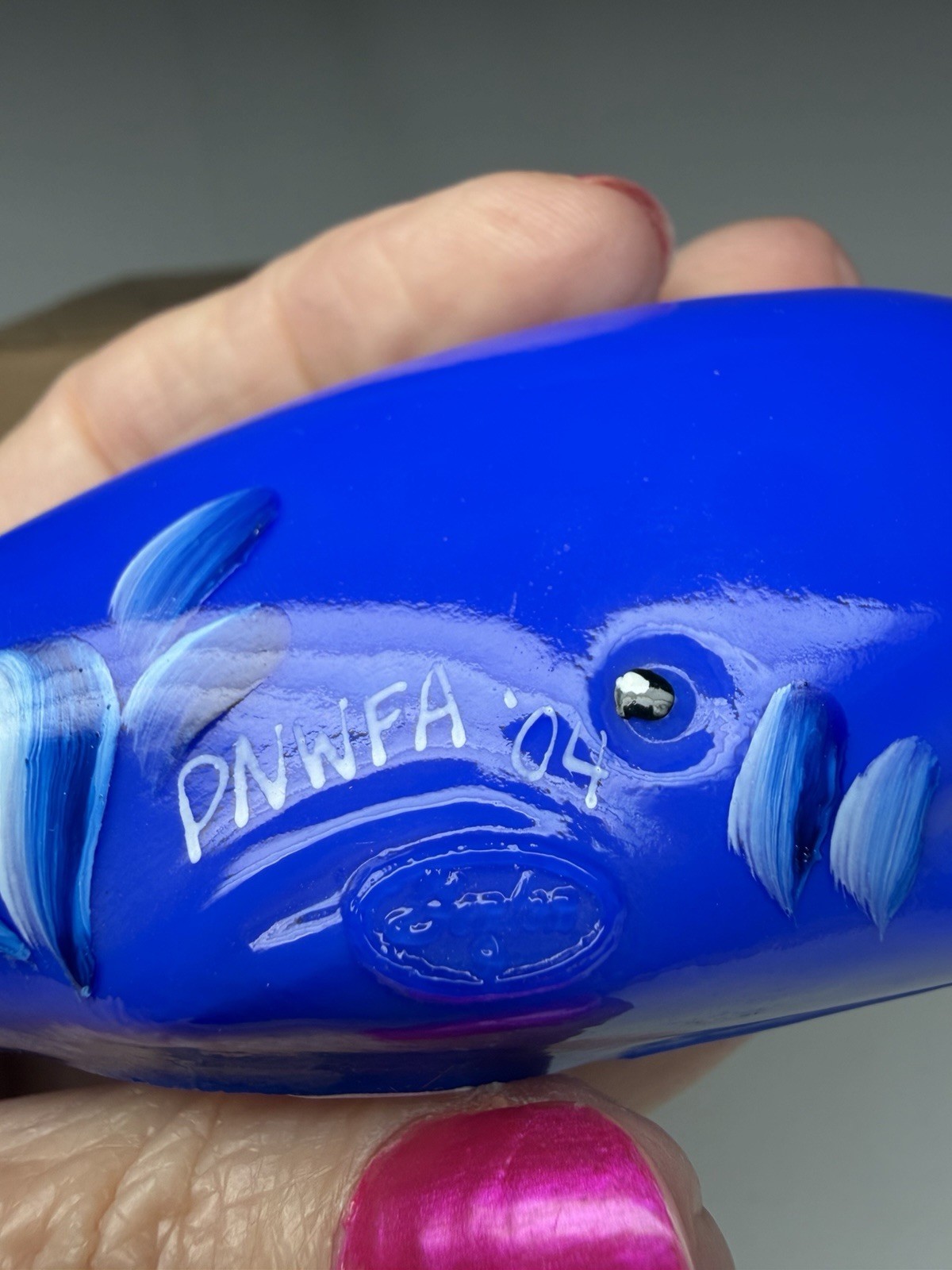 Fenton Blue Glass Whale, Hand Painted PNWFA ’04 Special Edition