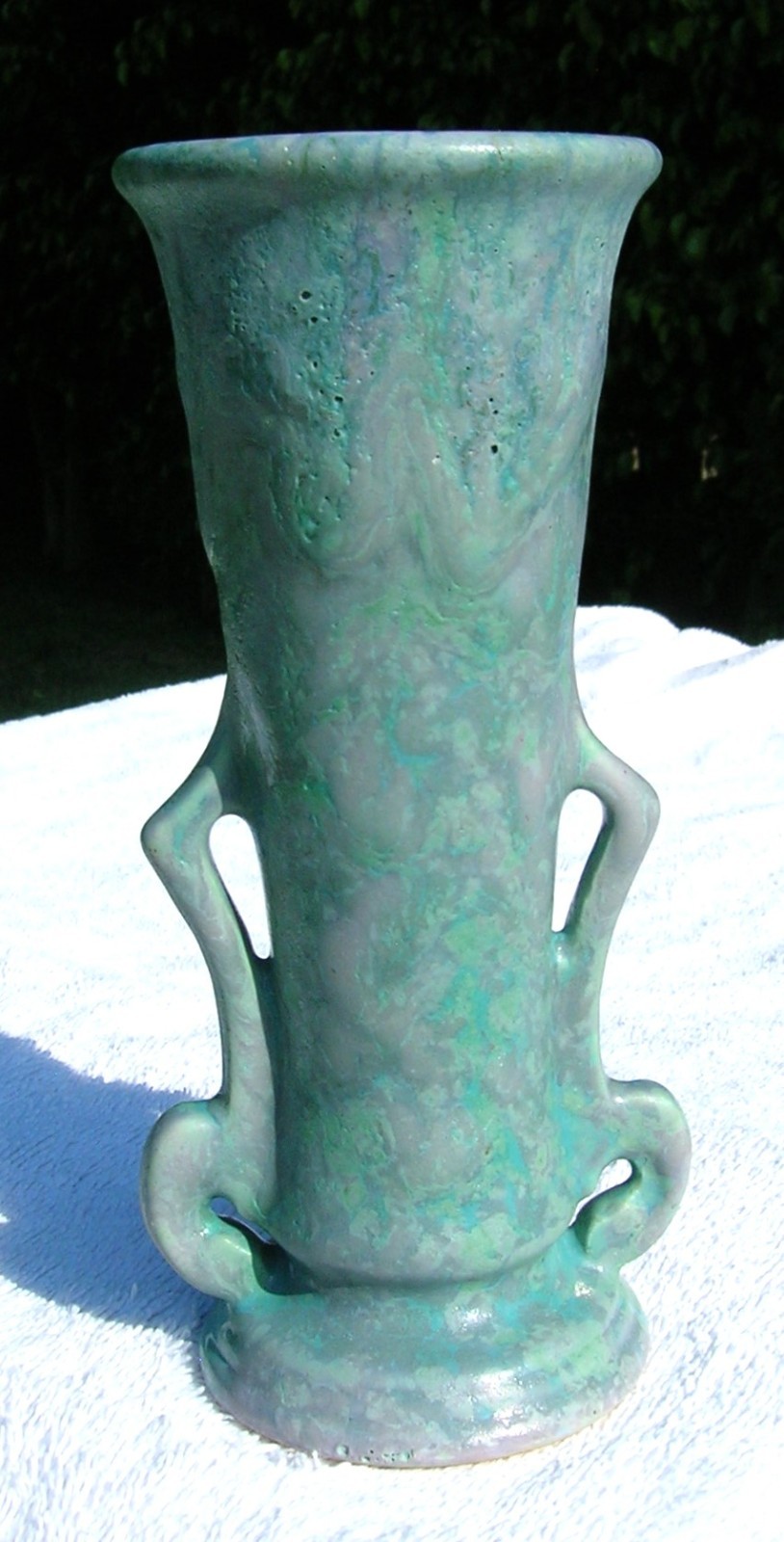 ROSEVILLE CARNELIAN II 6 INCH VASE RIM LINE GREAT GLAZE ART POTTERY