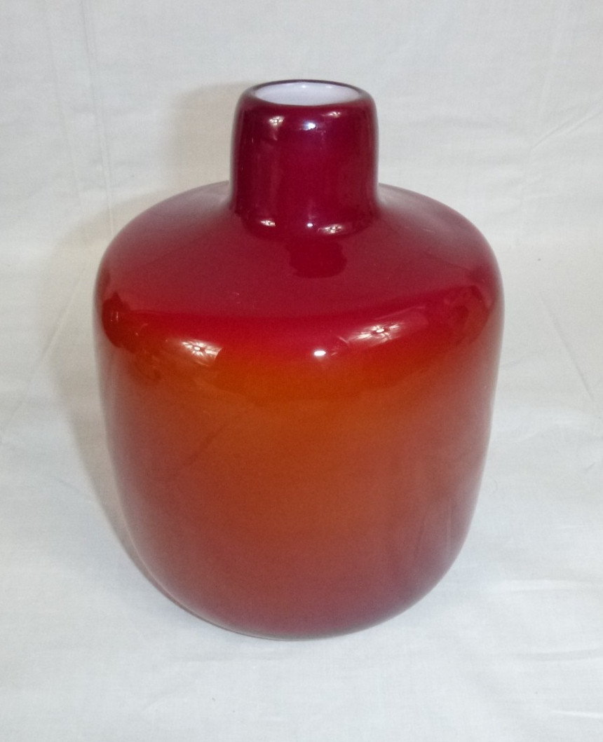 Vtg Roost San Francisco Deep Red White Cased Glass Holmgaard Style Vase 7″ H