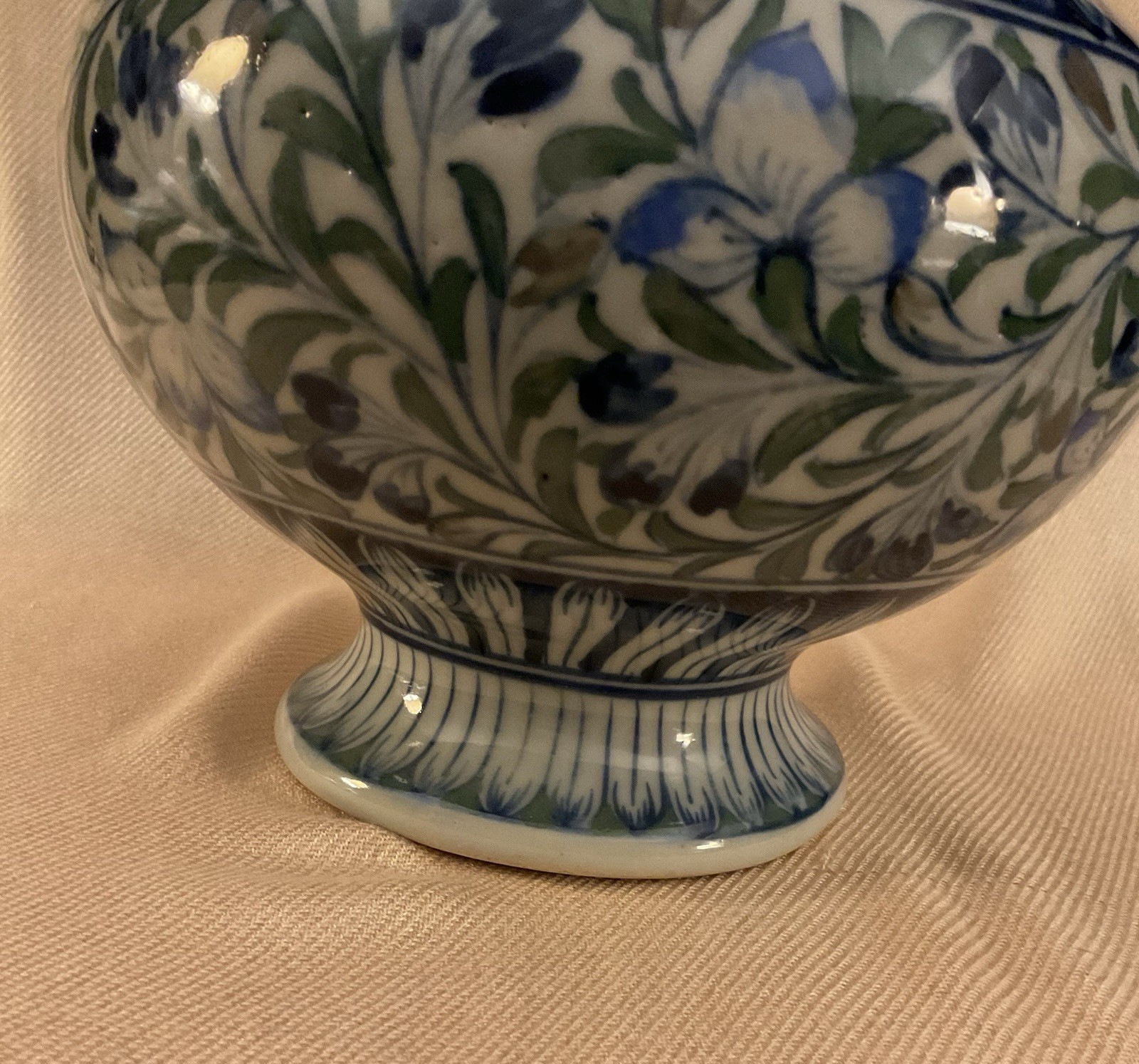 Antique Iznik-style Glazed Vase With Floral Motifs, 12 in