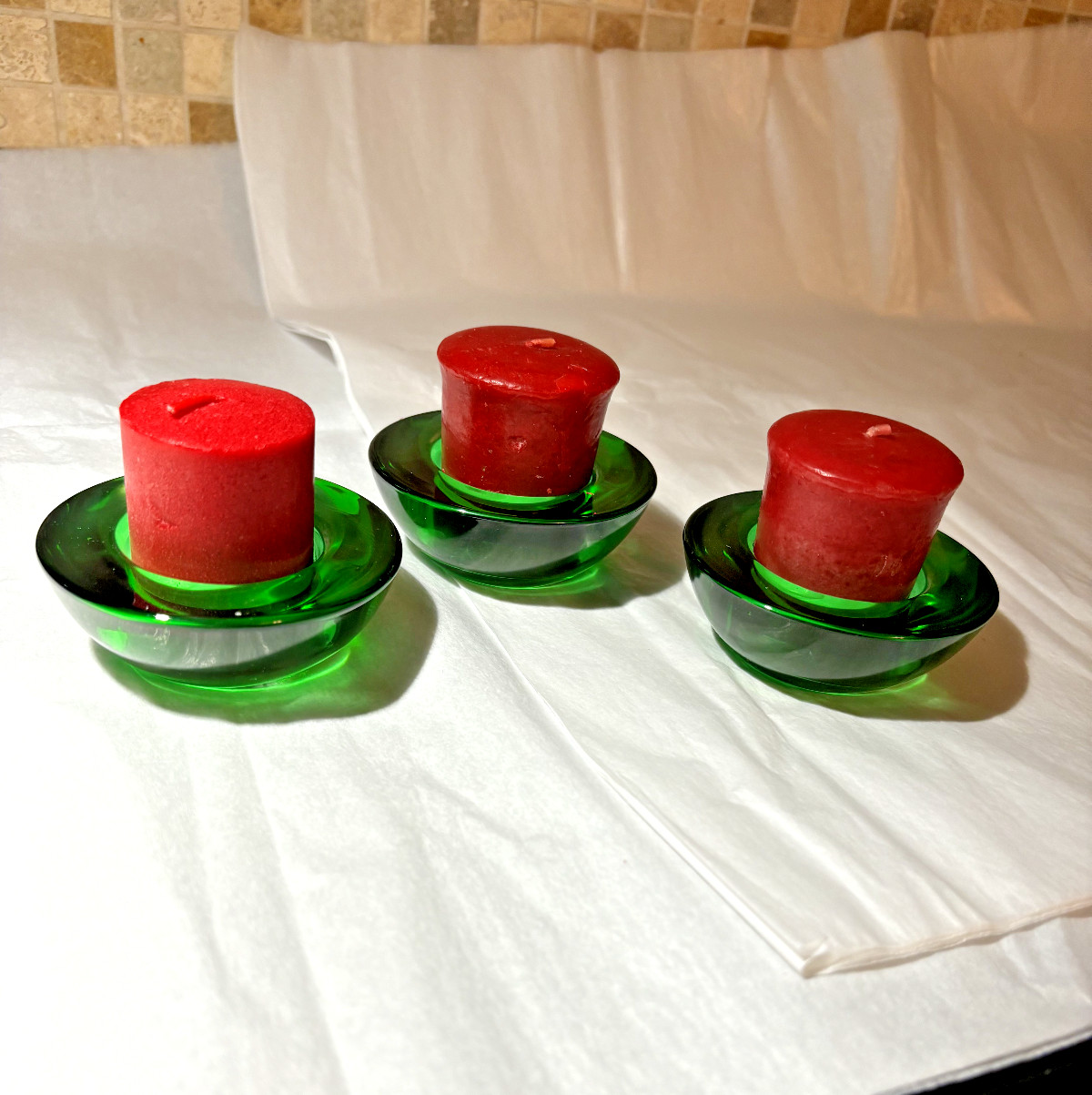 Lot of 3 Emerald Green Glass Round Tea Light Votive Candle Holder with Candles