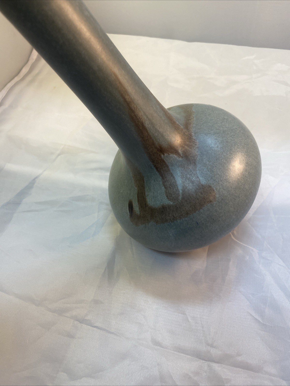Vntg Blue Brown Blue Mountain Pottery Bud Vase Canada 11” Tall Drip BMP Canada
