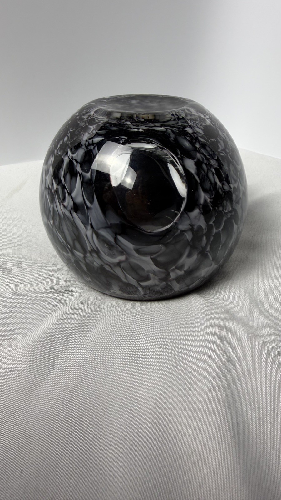 Blown Glass Black and White Globe Vase/Candle Holder with Clear Orbs 4″ Tall