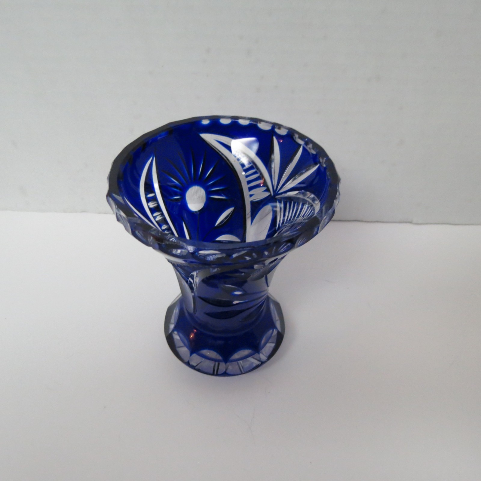 Vtg Cobalt Blue Cut To Clear Hand Cut Leaded Crystal Vase 5 1/2” Tall