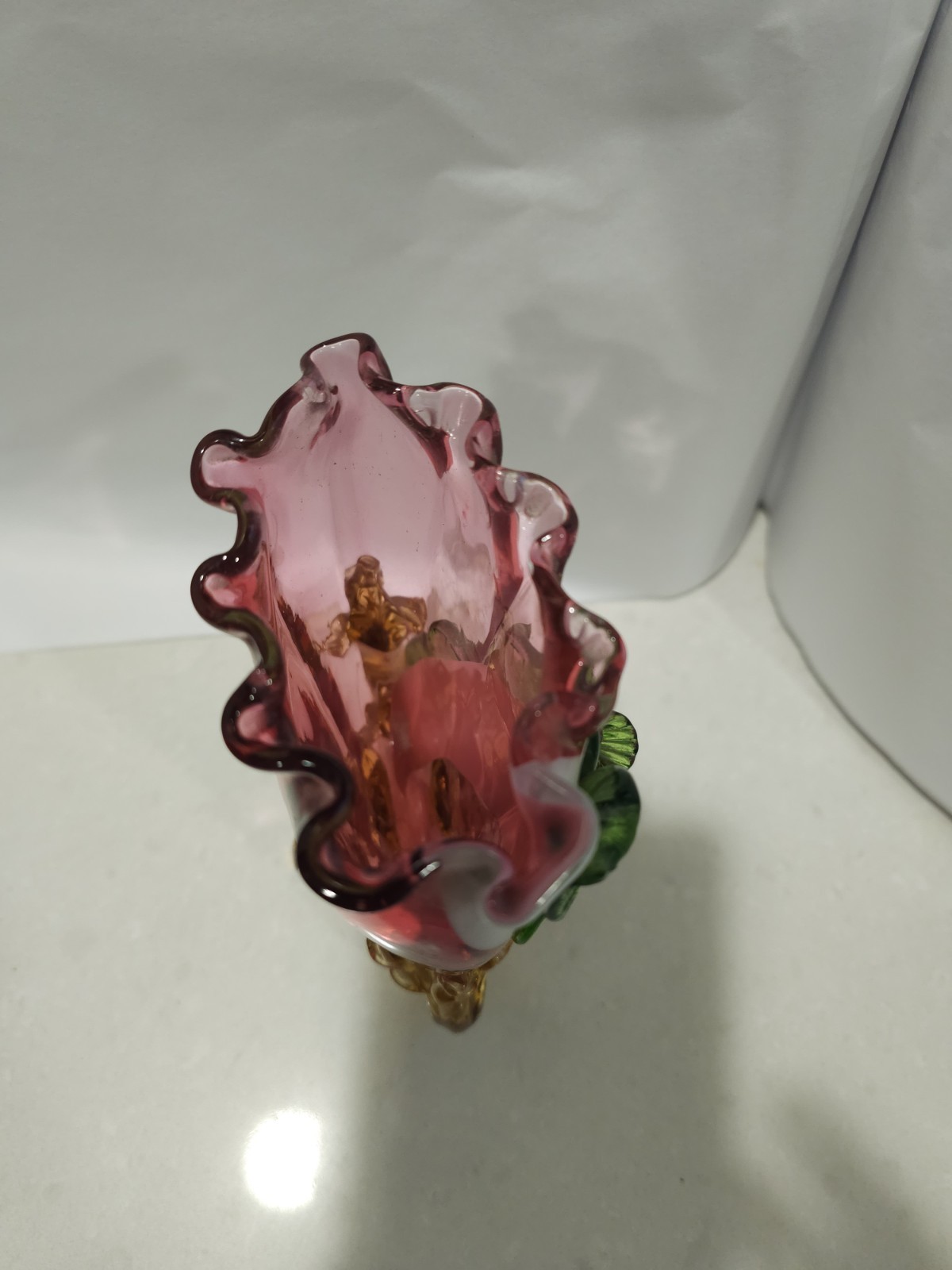 Vintage STEVENS & WILLIAMS Ruffled Cased Art Glass BOWL VASE Amber Applied Feet