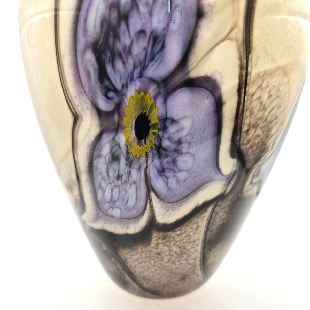 Robert Eickholt Studio Floral Art Glass Vase 7″ Tall 2004 Purple Brown VCLTI